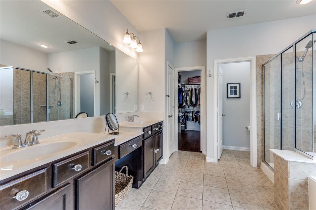 8025 Ponwar Drive Property Photo 19