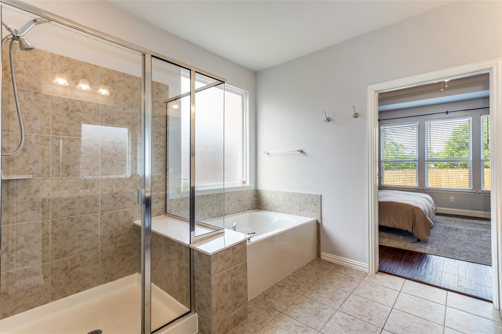 8025 Ponwar Drive Property Photo 20