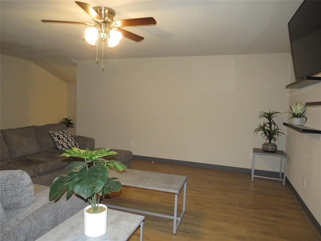 12069 Joyce Lane 2 Property Photo 19