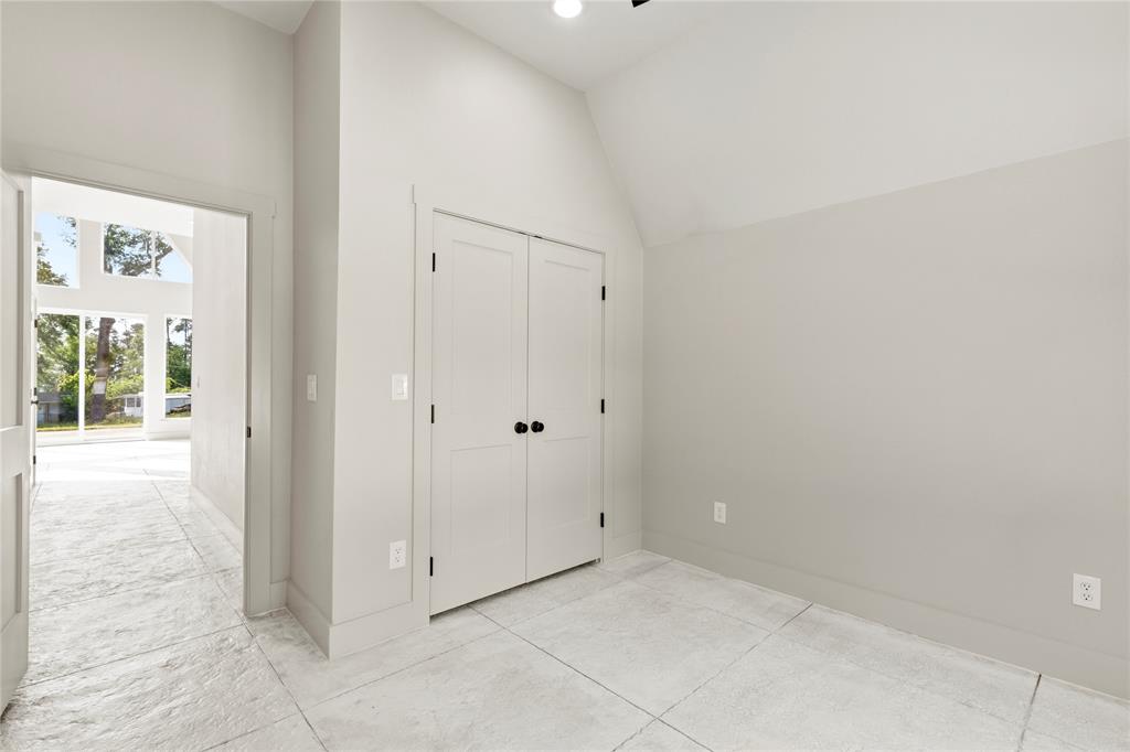 268 County Road 2297 Property Photo 25