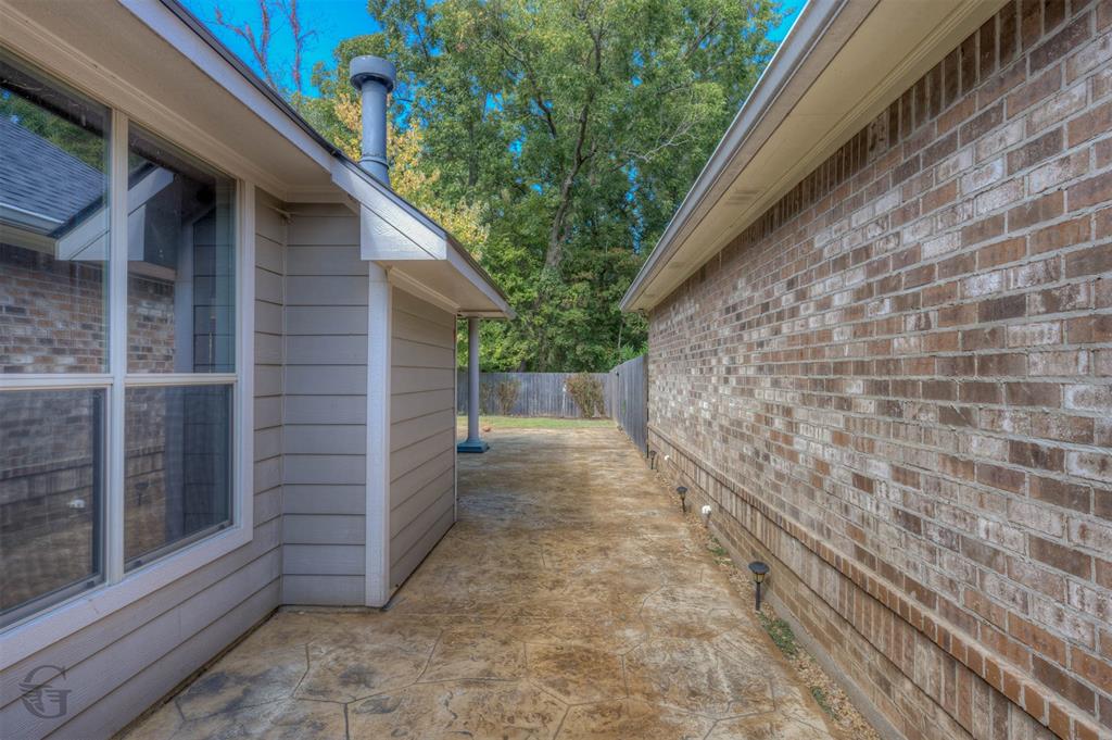 260 Eagle Bend Way Property Photo 7