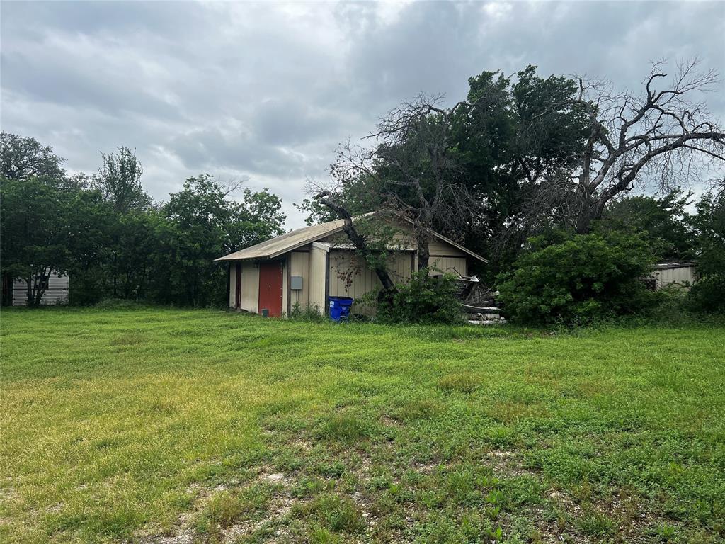 319 Ridgecrest Court Property Photo 4