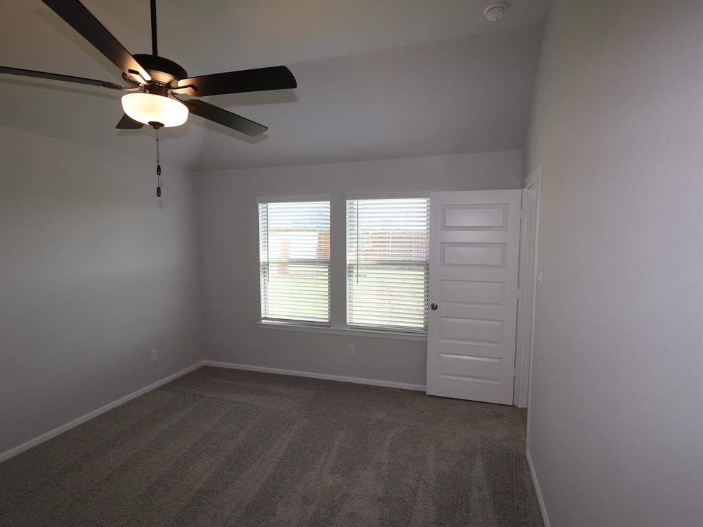 3708 Yarrow Drive Property Photo 4