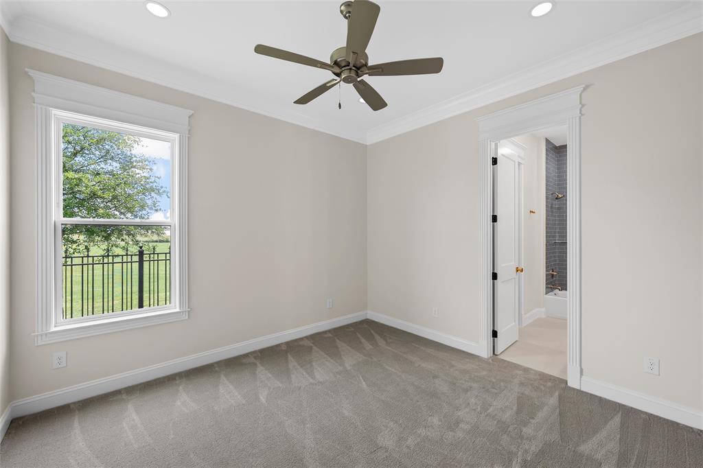 36 Pinehurst Drive Property Photo 21