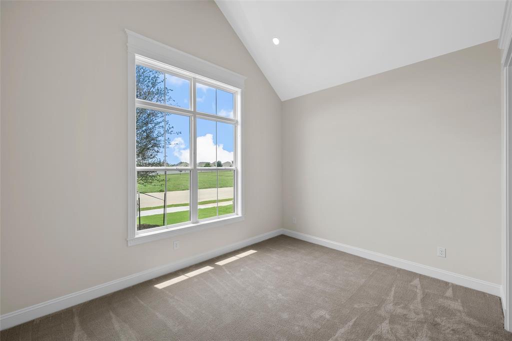 36 Pinehurst Drive Property Photo 25