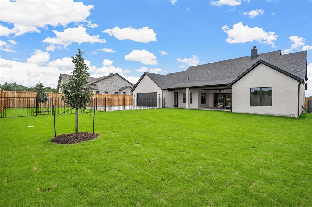 36 Pinehurst Drive Property Photo 33
