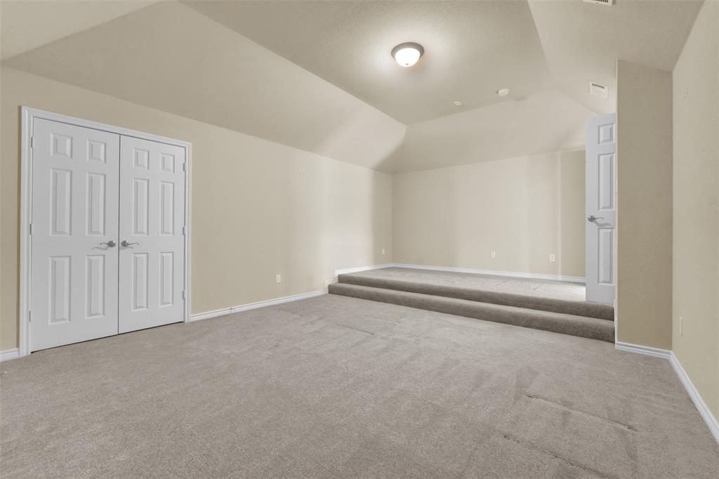 2130 Nocona Drive Property Photo 10