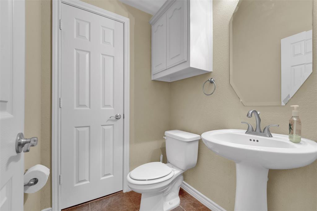 2130 Nocona Drive Property Photo 33