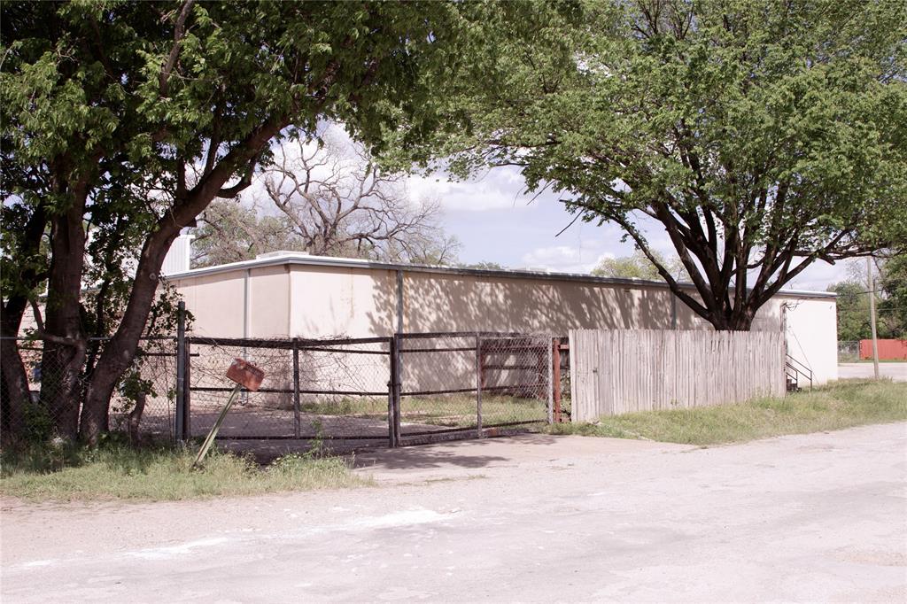 213 Valley Lane Property Photo 23