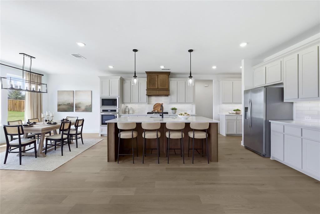 826 Feathergrass Court Property Photo 4
