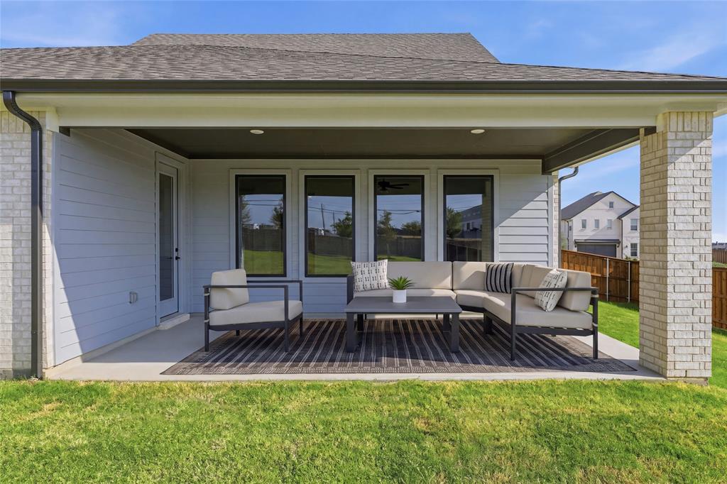826 Feathergrass Court Property Photo 9