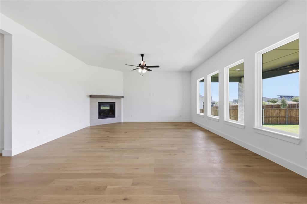 826 Feathergrass Court Property Photo 13