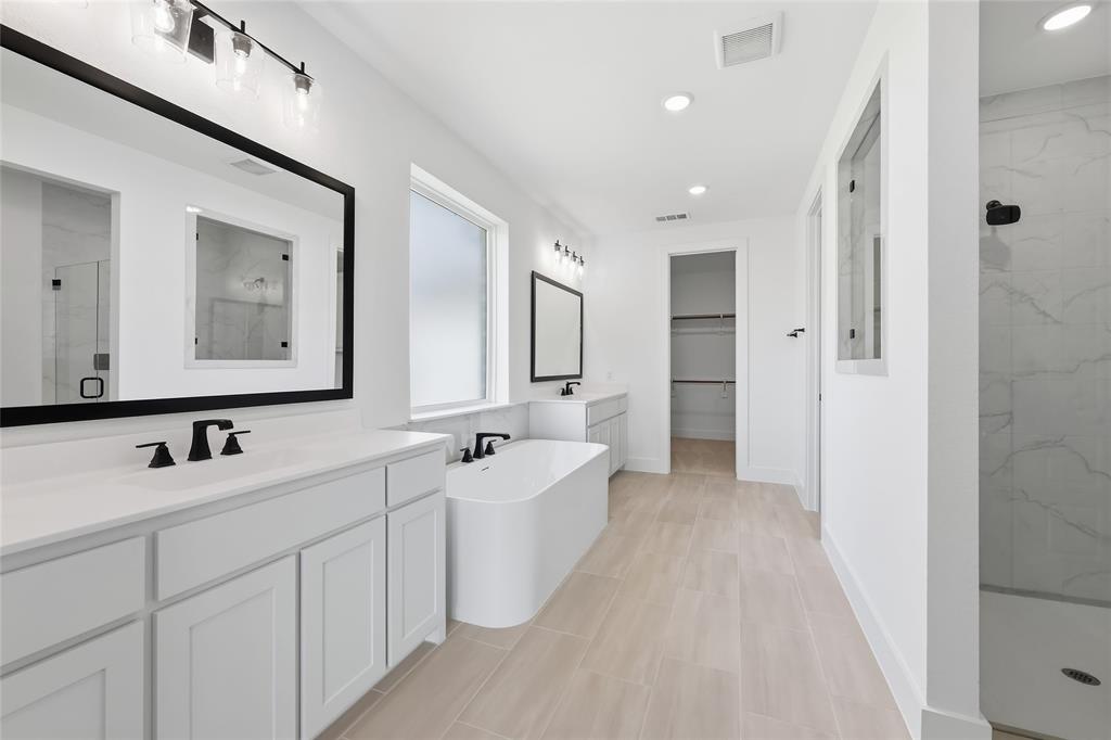 826 Feathergrass Court Property Photo 22