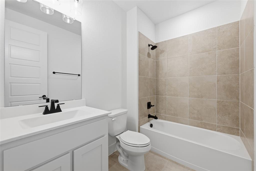 826 Feathergrass Court Property Photo 26