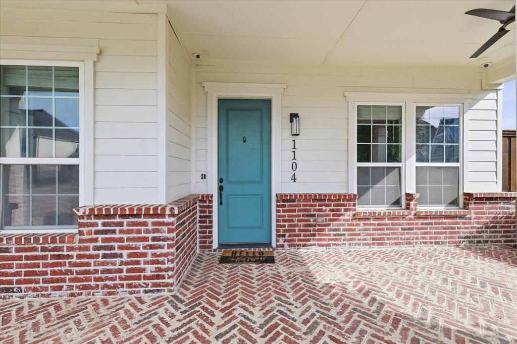1104 Van Drive Property Photo 2