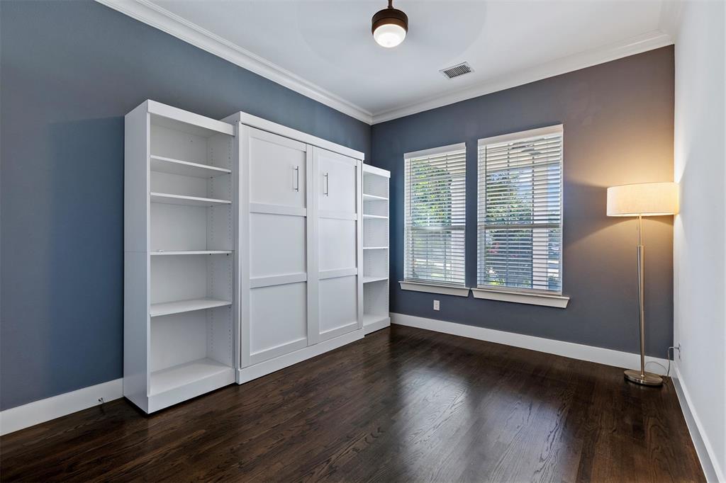 1104 Van Drive Property Photo 27