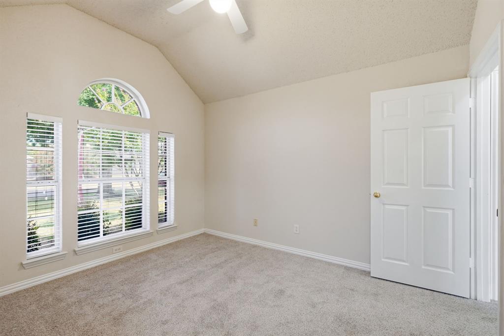 1121 Sw Hillside Drive Property Photo 14