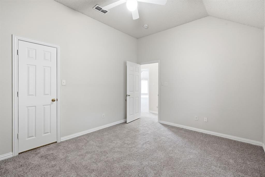 1121 Sw Hillside Drive Property Photo 16