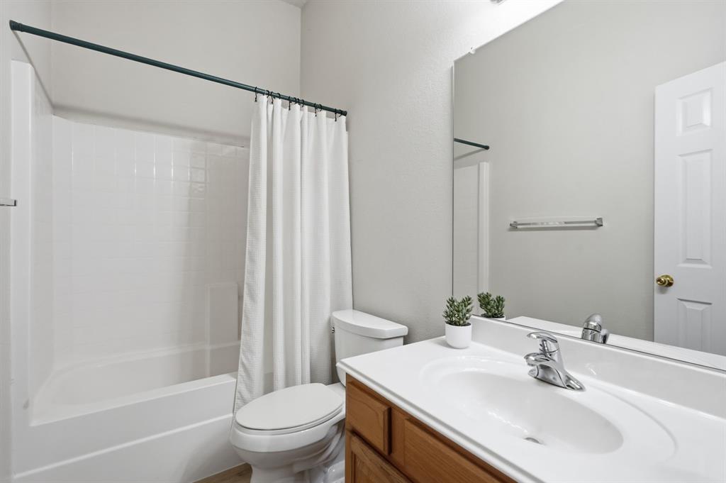 1121 Sw Hillside Drive Property Photo 17
