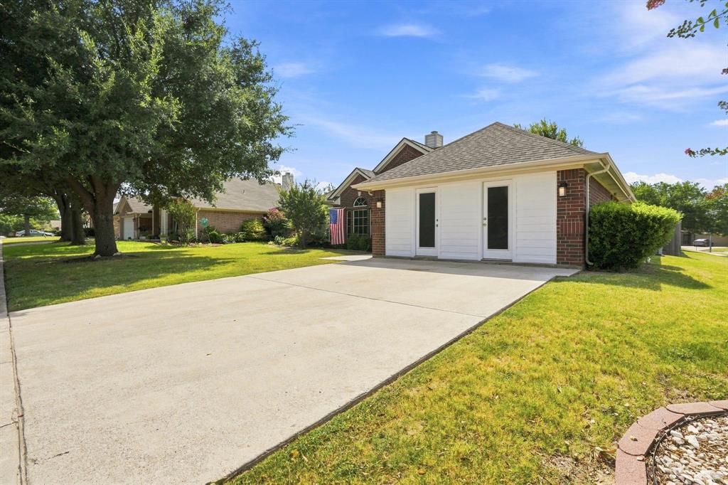 1121 Sw Hillside Drive Property Photo 28