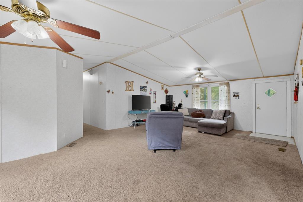 101 Garner Drive Property Photo 10