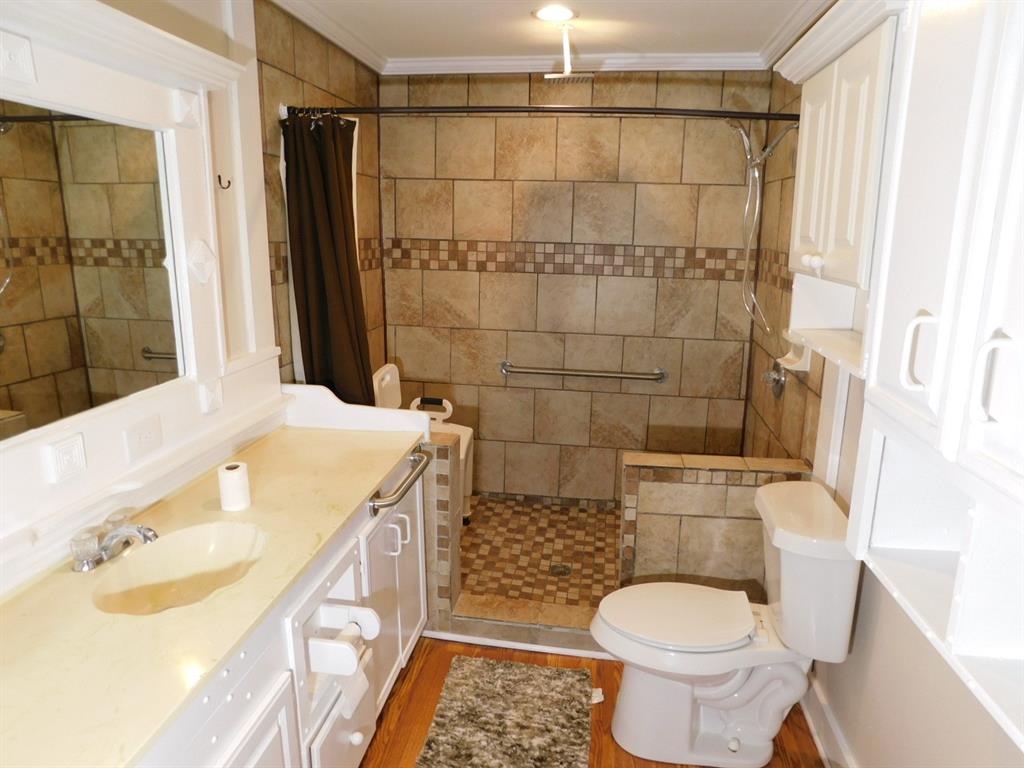 105 Nw 2nd Property Photo 17