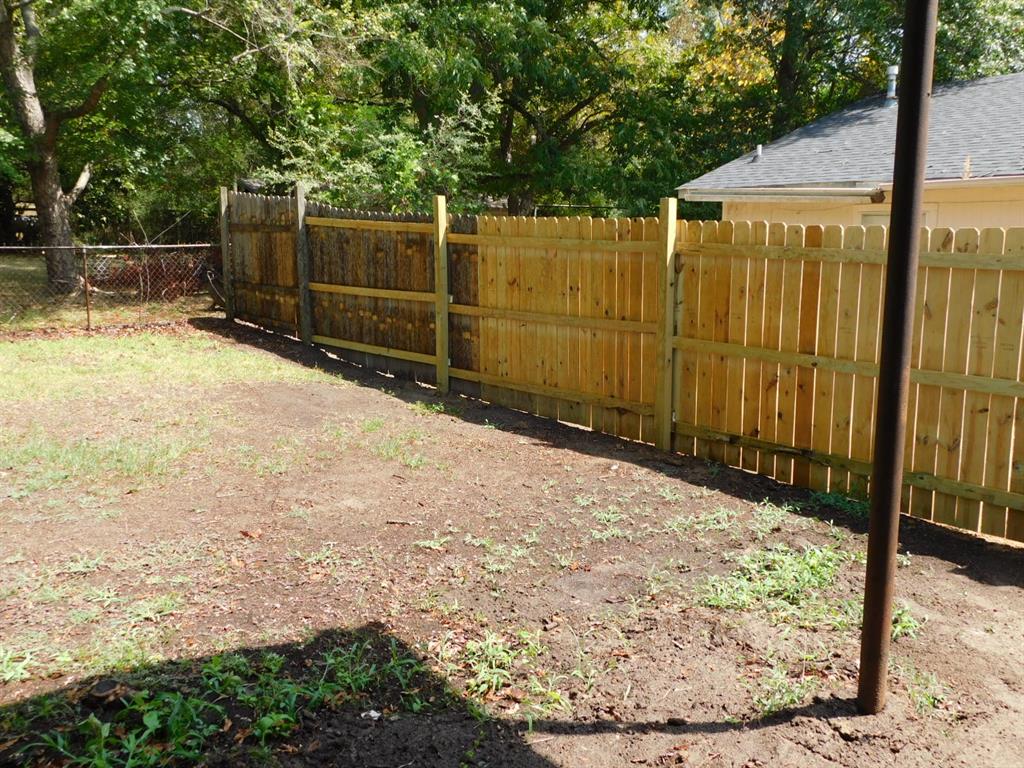 105 Nw 2nd Property Photo 32
