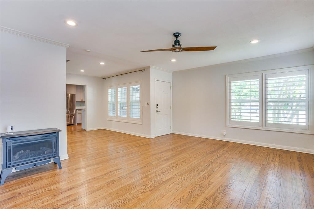 6463 Lindell Avenue Property Photo 3