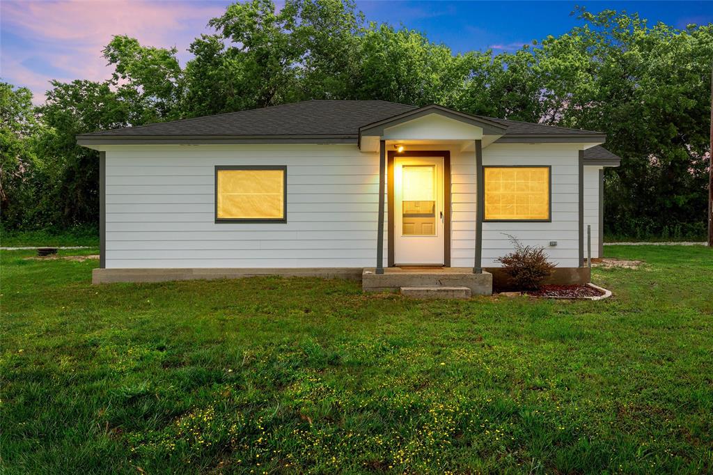 132 Key Lane Property Photo 1