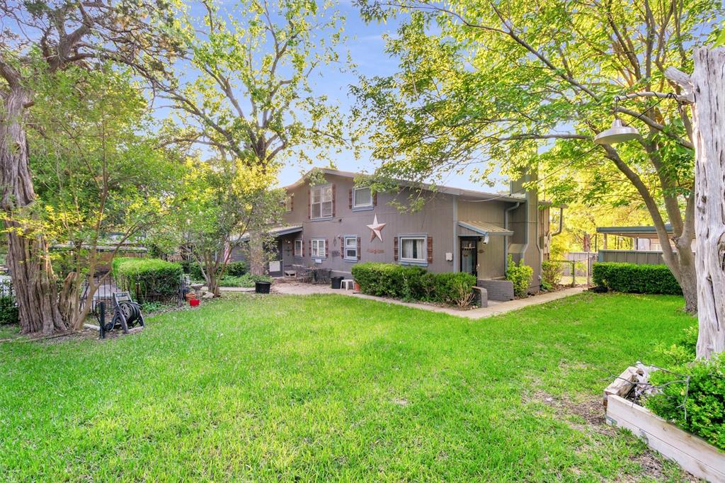 112 Two Feather Property Photo 36
