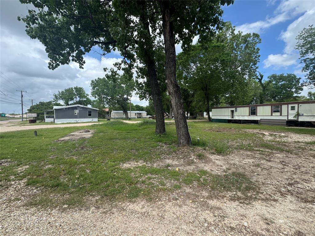 1300 S Loop Drive Property Photo 6