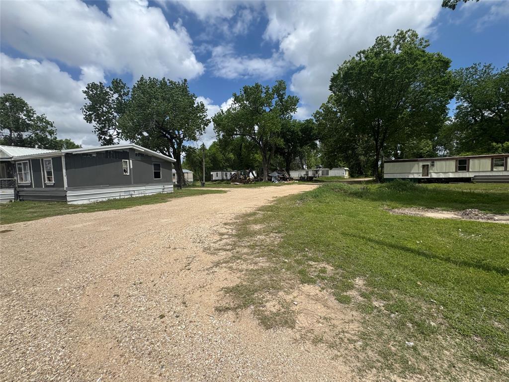1300 S Loop Drive Property Photo 11