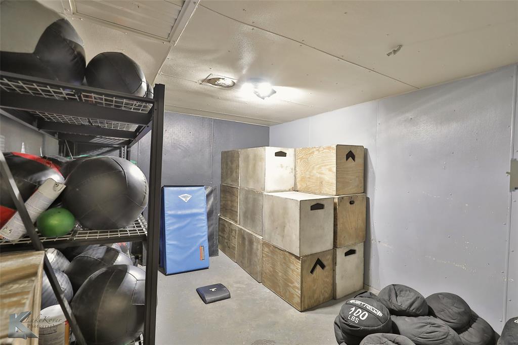 1701 N Treadaway Boulevard Property Photo 13