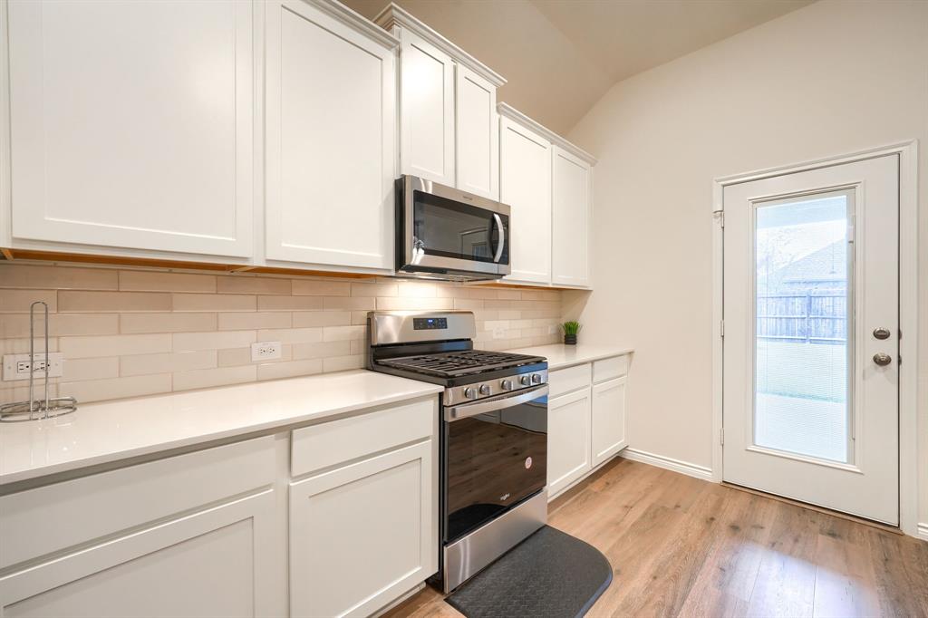 2935 Shetland Drive Property Photo 17