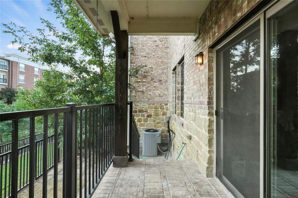 546 Alexandra Avenue Property Photo 13