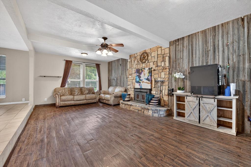 1276 County Road 1480 Property Photo 5