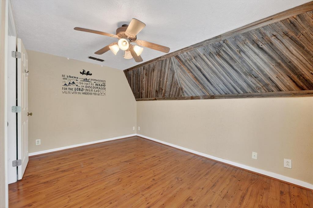 1276 County Road 1480 Property Photo 24