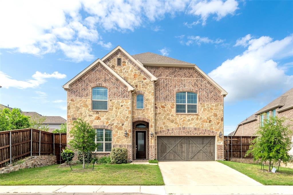 8227 Vitex Avenue Property Photo 1