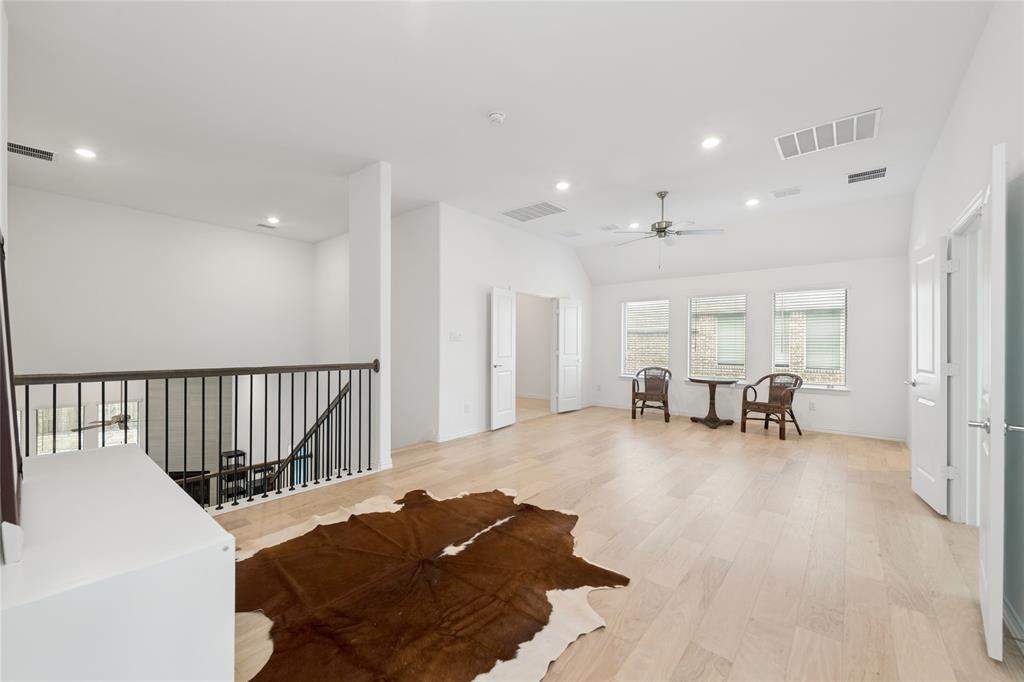 8227 Vitex Avenue Property Photo 17