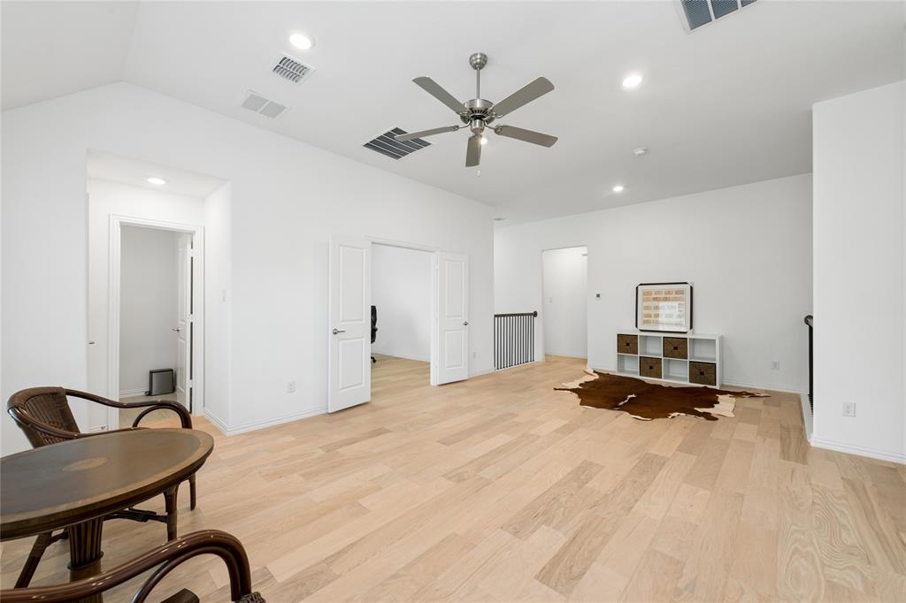 8227 Vitex Avenue Property Photo 18