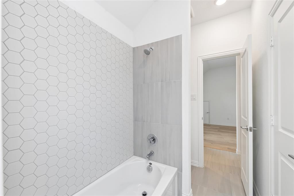 8227 Vitex Avenue Property Photo 31