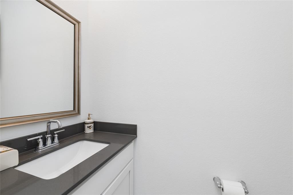 8227 Vitex Avenue Property Photo 35