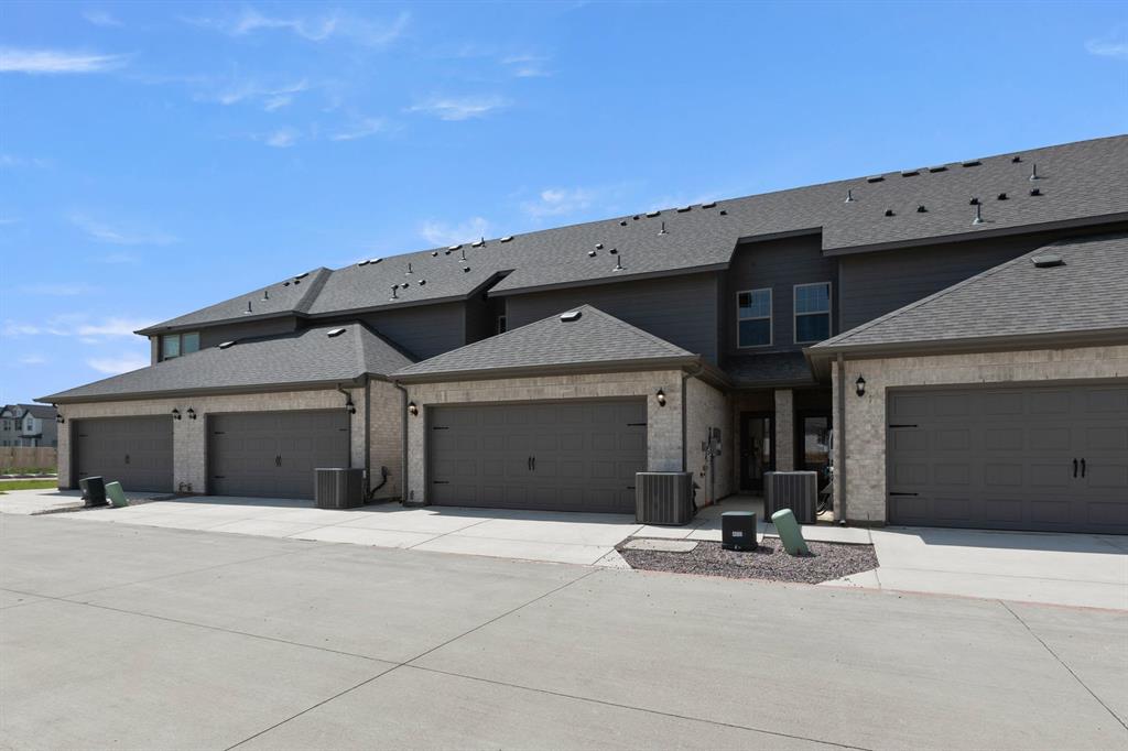 4507 Avion Drive Property Photo 27