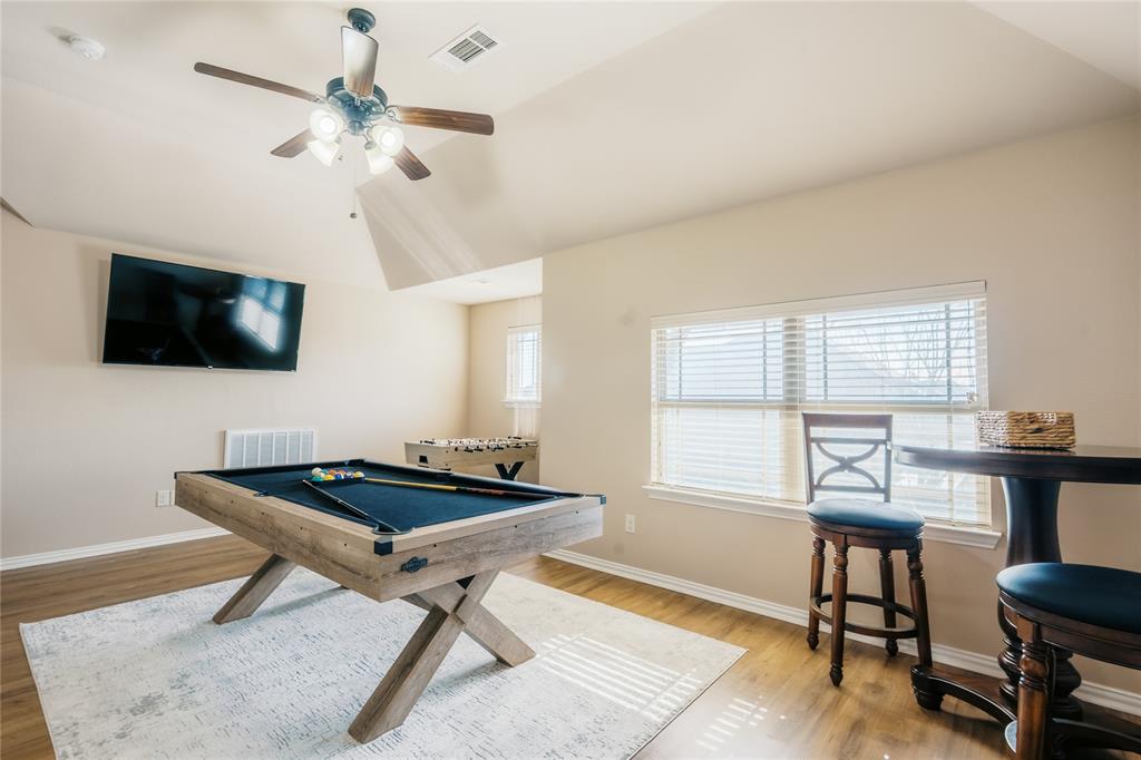 728 Chatsworth Drive Property Photo 21