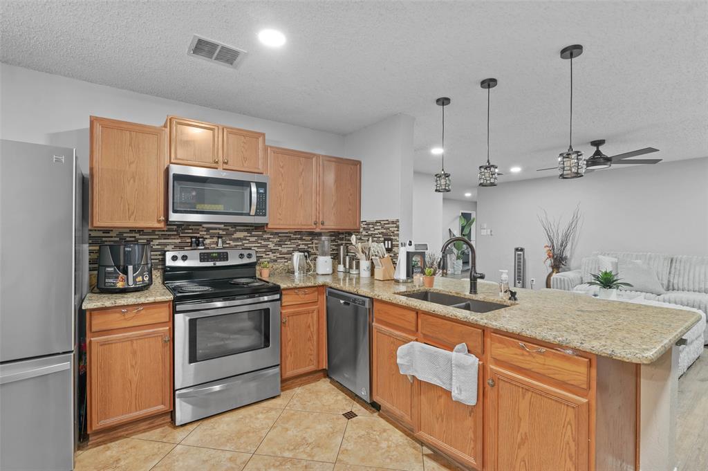 317 Quail Crossing Drive Property Photo 9