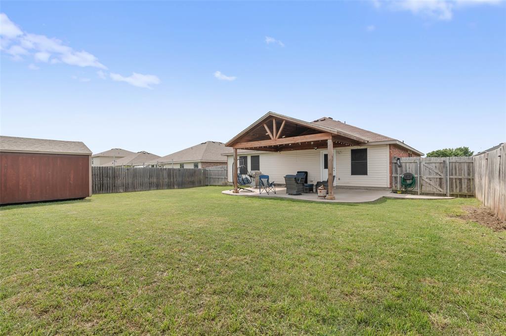 317 Quail Crossing Drive Property Photo 21