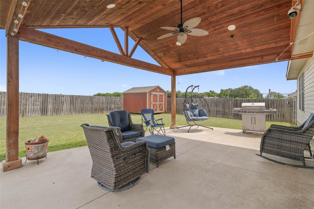 317 Quail Crossing Drive Property Photo 24
