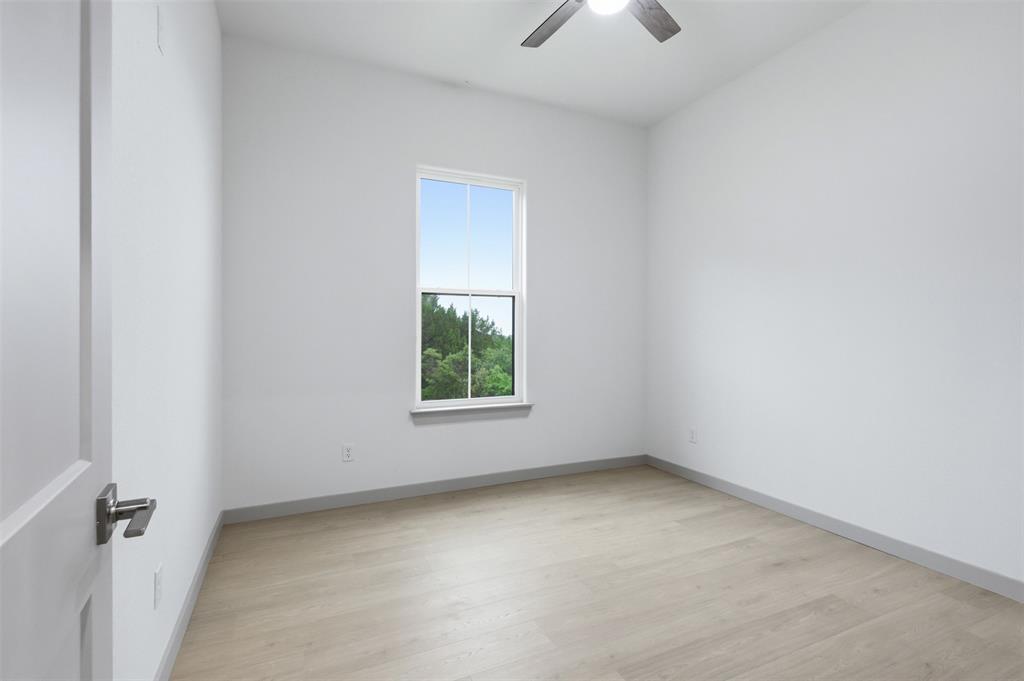 4595 Skyline Drive Property Photo 27