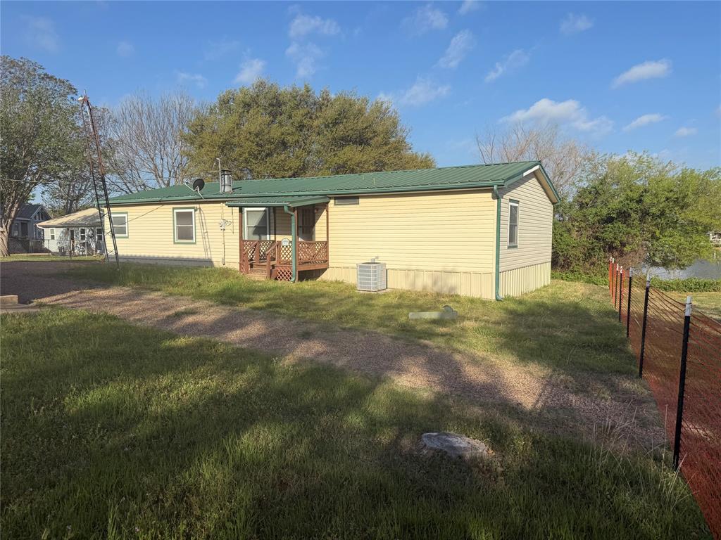 1501 Mcadams Road Property Photo 7
