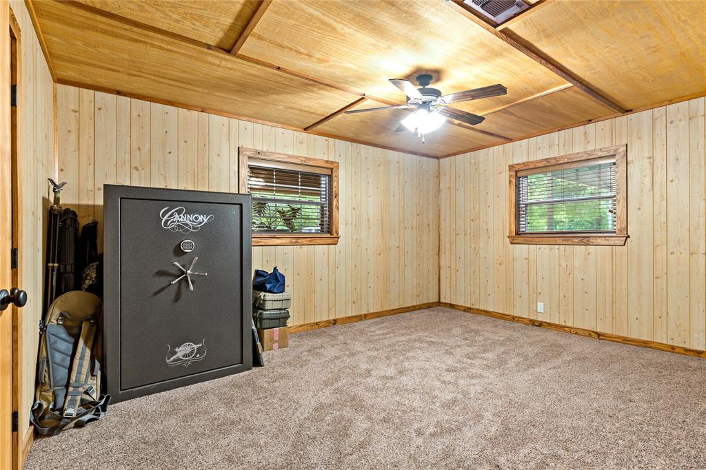 10860 Farm Road 197 Property Photo 22